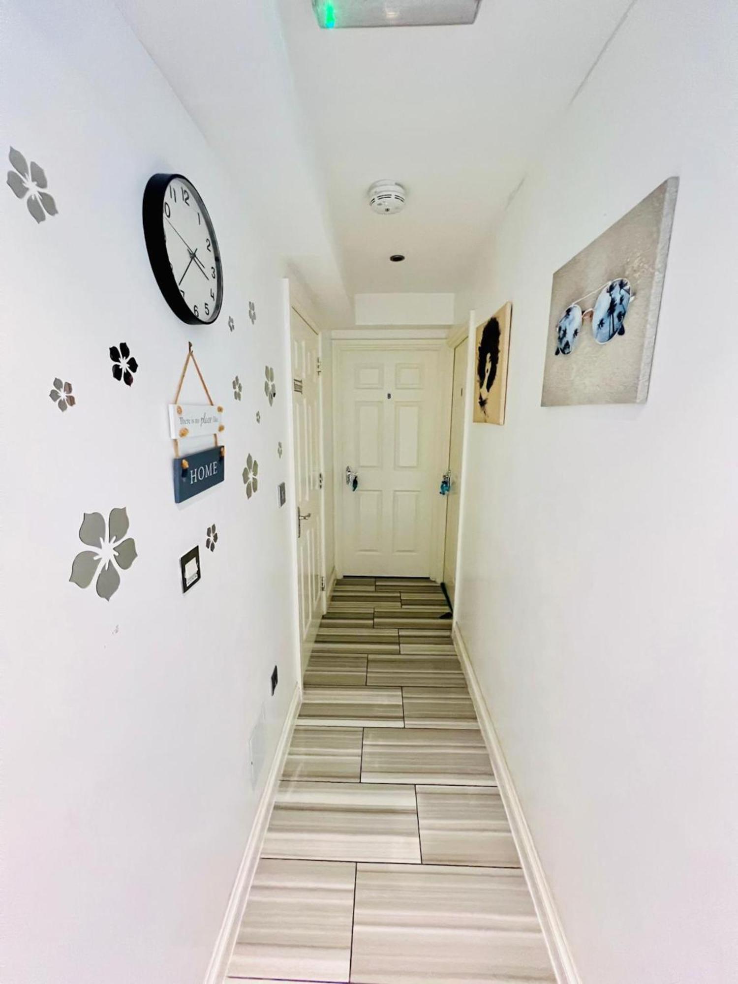 City View Sunset Luxurious Apartment In London Zone-1 Including One Family Twin Room With Its Own Stunning Private Terrace Екстериор снимка