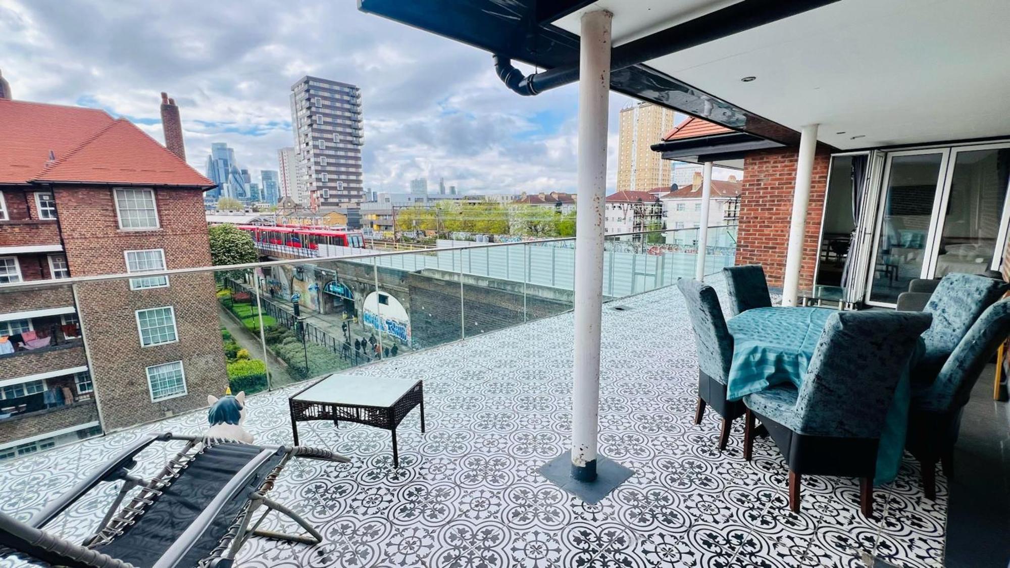 City View Sunset Luxurious Apartment In London Zone-1 Including One Family Twin Room With Its Own Stunning Private Terrace Екстериор снимка
